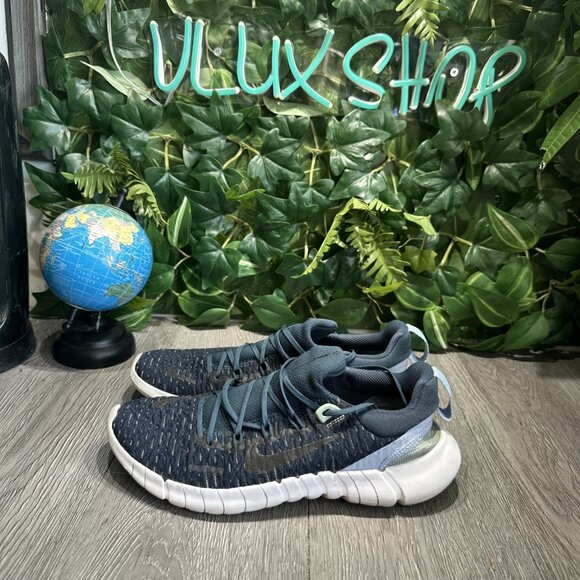 Nike Free Run 5.0 Next Nature Womens Running Shoes Sz 8 Navy White CZ1891-401 - Picture 4 of 8